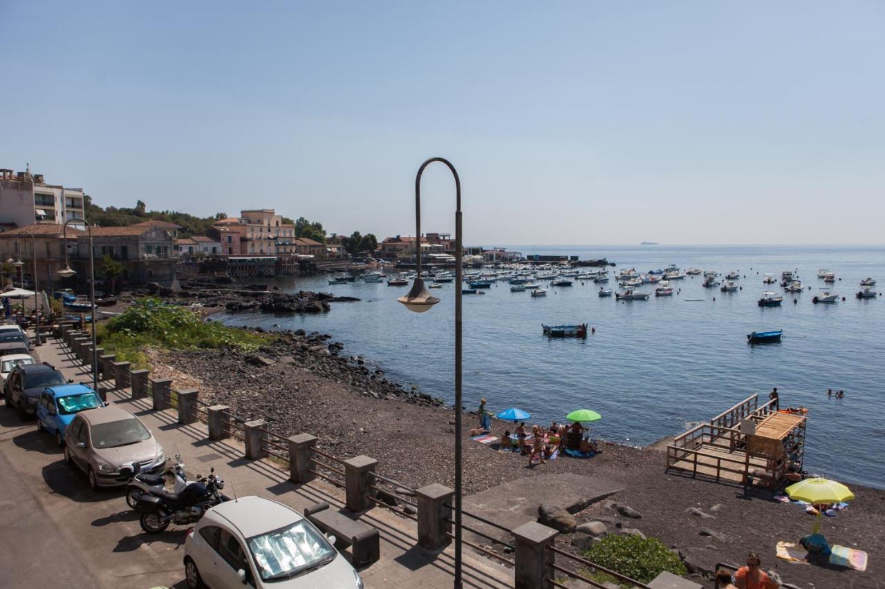 Bed and Breakfast Un Tuffo Nella Baia Di Capomulini Acireale Zewnętrze zdjęcie